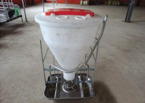 豬舍料線配件 